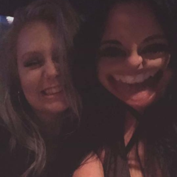 Meet your Posher, Haley - Picture 1 of 1